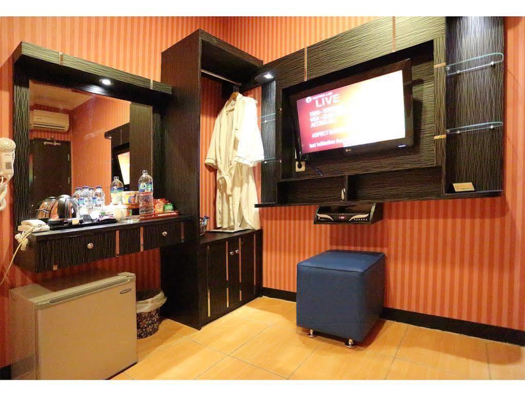 Hotel Rovi Boutique Джакарта Экстерьер фото