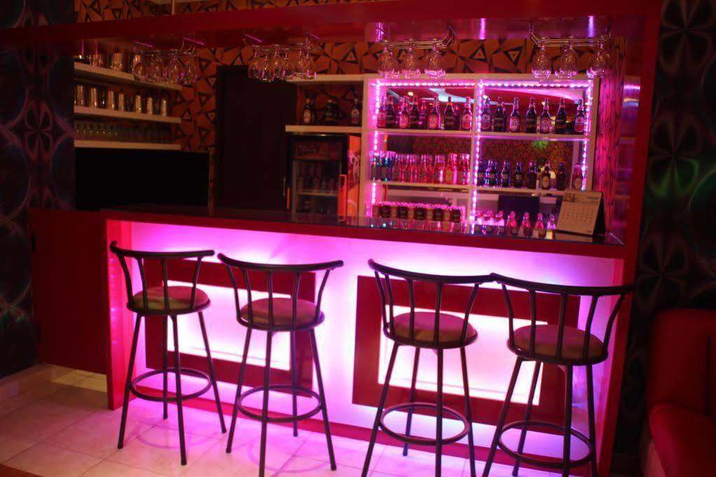 Hotel Rovi Boutique Джакарта Экстерьер фото